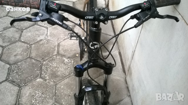 GIANT 26ц 27 ск хидравлика алуминиево размер52 см, снимка 8 - Велосипеди - 37200326