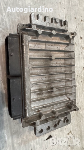 Компютър за двигател / ECU / Моторен компютър за Renault Clio - 8200162378 / 8200029658, снимка 2 - Части - 52540526