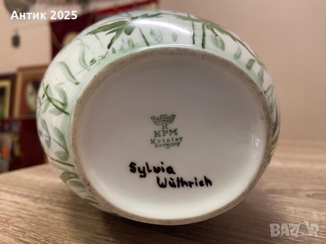Порцеланова ваза Krister KPM Germany, ръчно рисувана, снимка 5 - Антикварни и старинни предмети - 52011349
