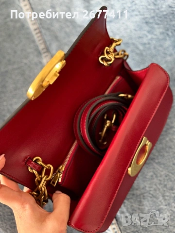 Дамска червена чанта Coach , снимка 6 - Чанти - 53276586