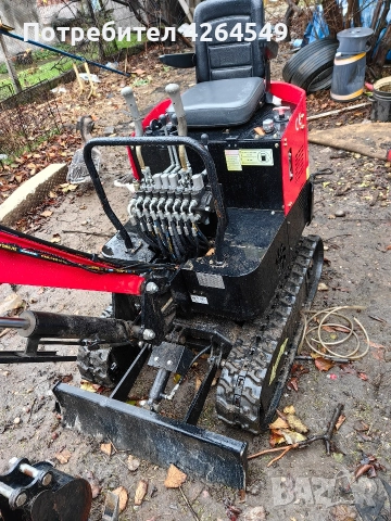 услуги със багер, самосвал и бобкат за София и София облас