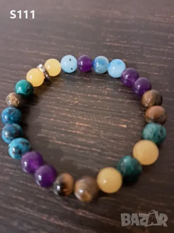 Гривни от естествени камъни, снимка 2 - Гривни - 48523643