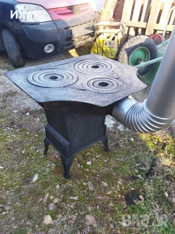 Чугунена печка, антика, уникат, снимка 3 - Антикварни и старинни предмети - 51829611