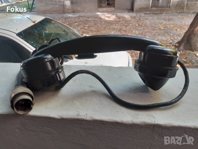 Стара бакелитена слушалка с кабел, снимка 2 - Антикварни и старинни предмети - 53294205