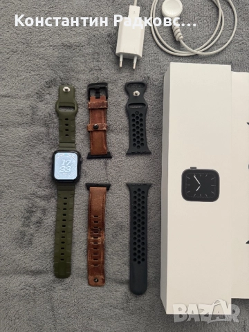 Продавам Apple Watch Series 5 – 44 мм, снимка 2 - Друга електроника - 52772724