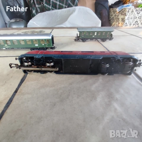 Влакче Marklin, снимка 5 - Влакчета, самолети, хеликоптери - 51096443