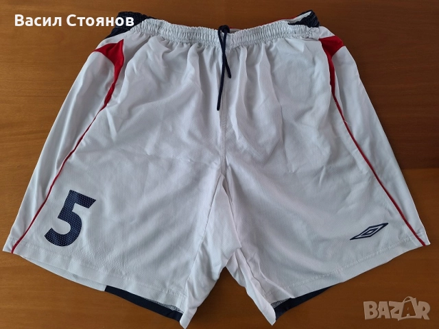 Футболни шорти Umbro - Размер 2XL