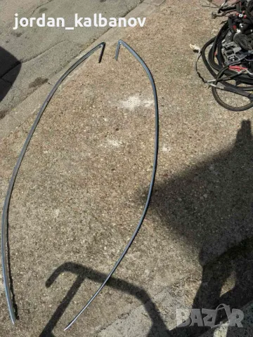 Никелова лайсна над десните врати на Ауди Audi A8 D4 H4 Long само за 120лв. 4h4853704b