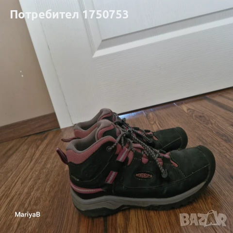 Туристически обувки Keen, снимка 7 - Детски обувки - 50536481