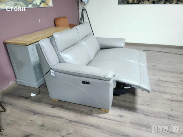 Сив кожен диван двойка с електрически релаксиращ механизъм, снимка 6 - Дивани и мека мебел - 50887020