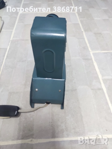 Прожекционен апарат от соца, снимка 4 - Антикварни и старинни предмети - 51515261