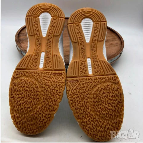 маратонки за зала Adidas Crazyflight Bounce 3 номер 41 1/3 волейбол , фитнес и др , снимка 4 - Маратонки - 50568497