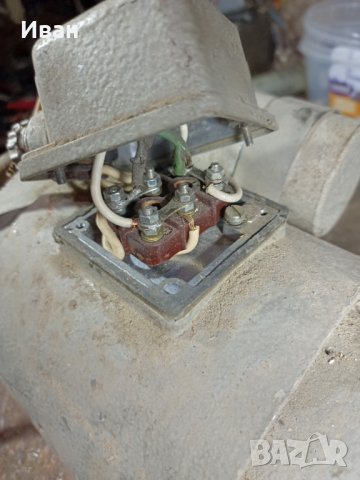 Продавам Въздушен двубутален компресор и монофазен ел. двигател, снимка 7 - Компресори - 43143440