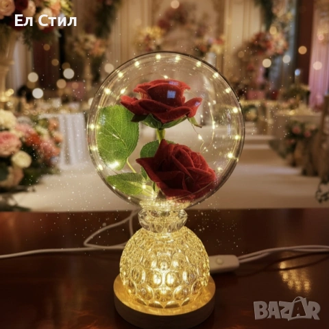 Лампа с вечни рози и топла LED светлина – подарък, който не увяхва, снимка 3 - Настолни лампи - 53586602