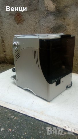 SAECO Incanto Digital., снимка 8 - Кафемашини - 40388845