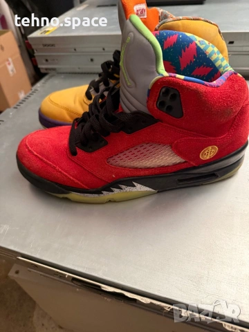 Обувки Nike Air Jordan, снимка 2 - Кецове - 53576545