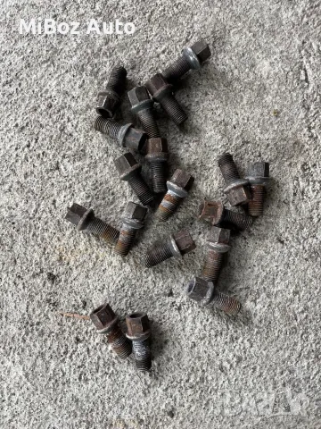 Болт Болтове джанти Фолксваген Голф 5 VW Golf