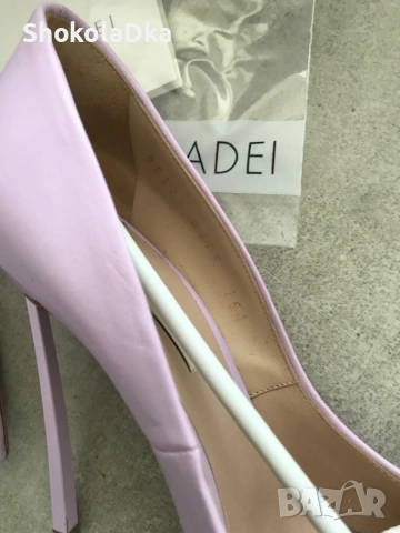 Уникални обувки Casadei , снимка 6 - Дамски обувки на ток - 51634321