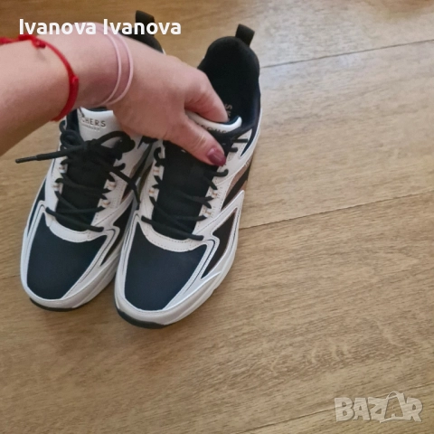 Skechers оригинални маратонки, снимка 9 - Маратонки - 52465670