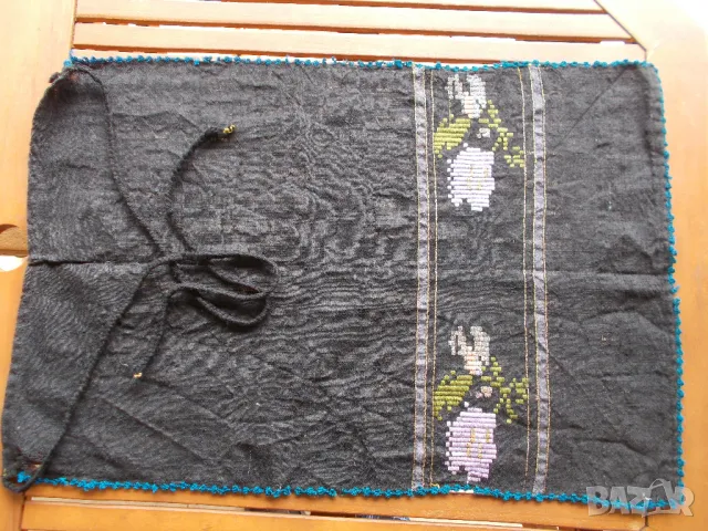 Лот от 11 бр. стари български битови престилки за декорация, снимка 5 - Други ценни предмети - 50430153