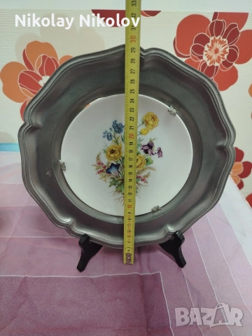 Порцеланови чинии за стена с калаена рамка , снимка 7 - Декорация за дома - 53479863