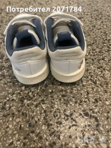 Маратонки Адидас, снимка 6 - Детски маратонки - 48555207