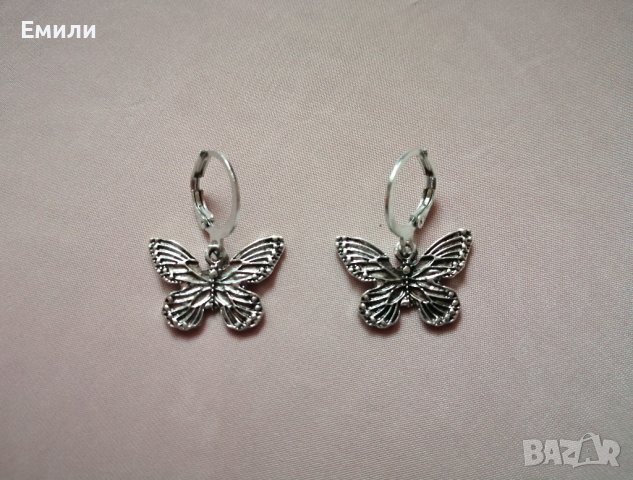 Дамски обеци с висулки пеперуди в сребрист цвят, снимка 1