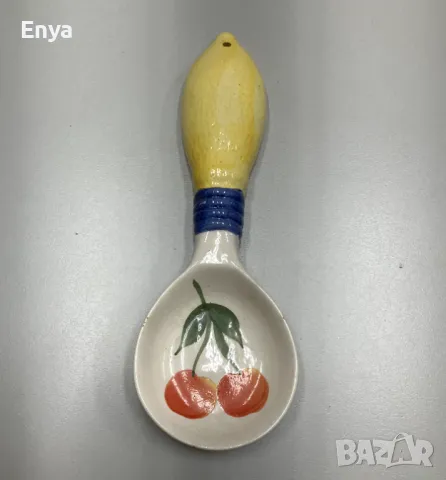 Керамична лъжица за стена