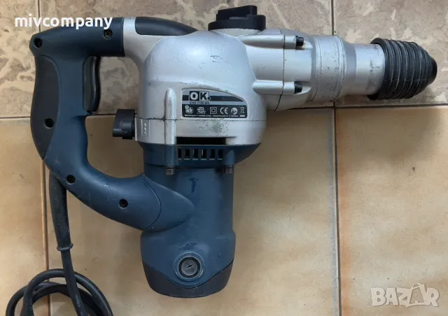 Немски Електрически ПЕРФОРАТОР КЪРТАЧ Професионален в куфар OK EHD 1100 MX, снимка 3 - Перфоратори - 50390987