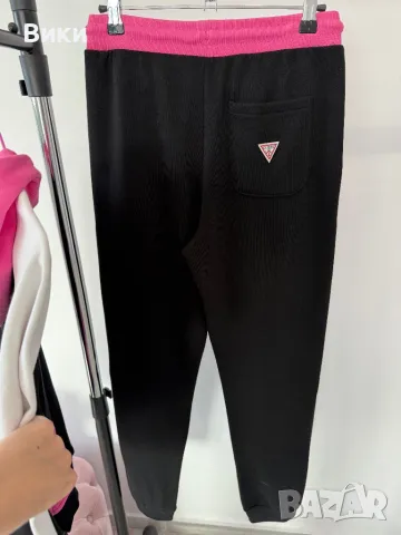 Спортен екип на Guess размер S, снимка 12 - Спортни екипи - 48618746