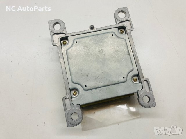 Компютър за Air Bag за Nissan Нисан Максима QX 988204Y715 2002, снимка 2 - Части - 43523728