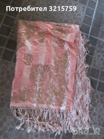 Копринена покривка , бродерия сърма и копринени конци, снимка 10 - Покривки за маси - 50303663