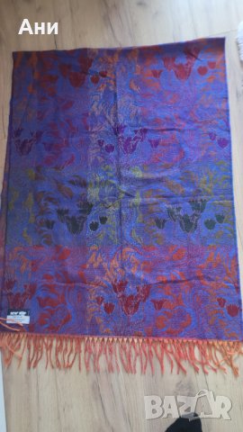 Красив и топъл шал, снимка 3 - Шалове - 44042829