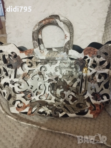 Дамска чанта на марката Ralph Lauren., снимка 5 - Чанти - 51736840