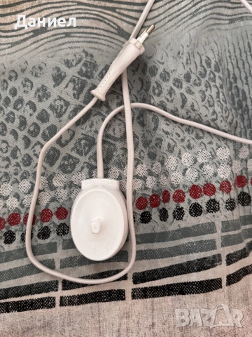 Електрическа четка за зъби Oral-B Pro 3 3500 Design Edition black, снимка 3 - Други - 52112856