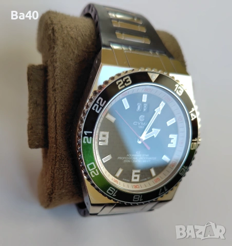 Швейцарски Cyma Ice Aquamare Star Professional Diver, 200m сапфир 43mm, снимка 3 - Мъжки - 51474433