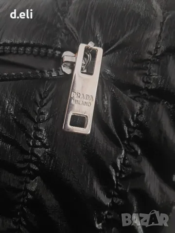 PRADA Size M Лъскав ефект , снимка 7 - Елеци - 49746704