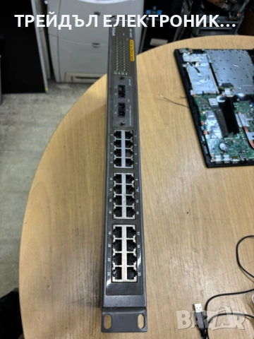 24 port 10/100 SWITCH КОМУТАТОР D-LINK, снимка 3 - Суичове - 53245594