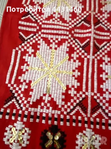Вълнена фолклорна престилка, снимка 2 - Антикварни и старинни предмети - 50370849