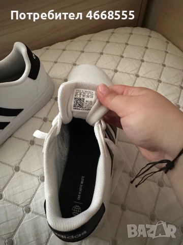 Продавам оригинални обувки Адидас., снимка 3 - Дамски обувки на ток - 52652475