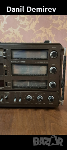 Радио Grundig Satellit 3400 Professional, снимка 3 - Радиокасетофони, транзистори - 44846887