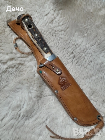 Оригинален нож Пума Puma White hunter 1970 година Чудесно Състояние , снимка 3 - Ножове - 52859975