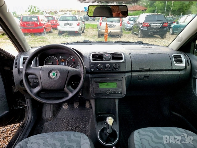 ШКОДА ФАБИЯ, снимка 7 - Автомобили и джипове - 51827667