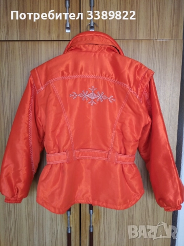 Дамски яке, снимка 4 - Якета - 52476032