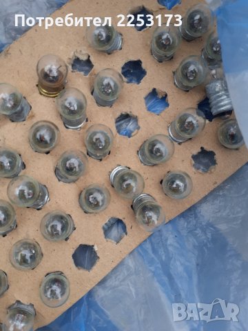 Стар бг.фенер и крушки 2,5волта, снимка 3 - Колекции - 43269149