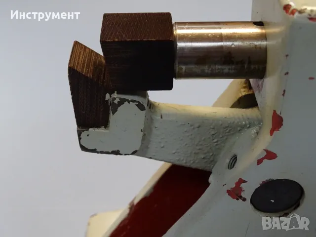 Две-точков опорен люнет за шлайф USSR, снимка 2 - Резервни части за машини - 49138009