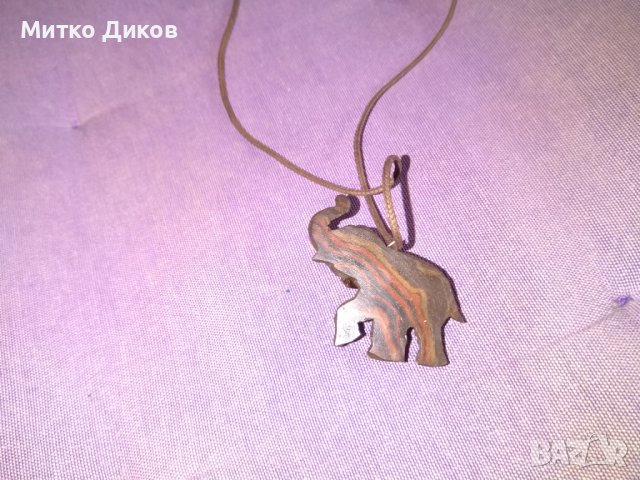 Верижка дървено слонче, снимка 3 - Колиета, медальони, синджири - 40429360