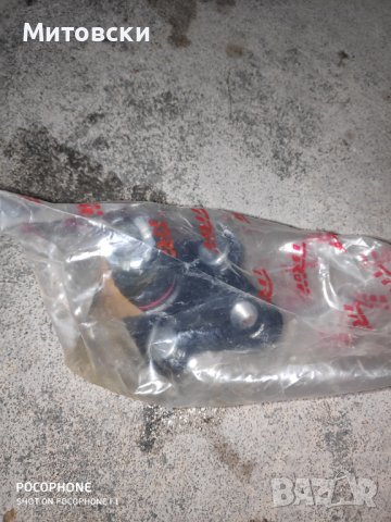 шарнир тойота рав 4 2001, снимка 2 - Части - 37899873