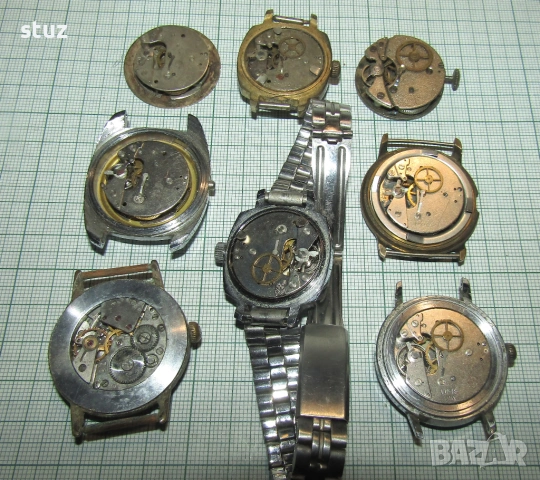 Ръчни часовници Ruhla / UMF, за части, сет 8 бр., снимка 4 - Антикварни и старинни предмети - 53457233