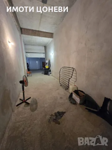 Продава гараж, снимка 4 - Гаражи и паркоместа - 49556388